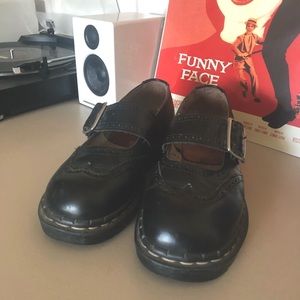 Vintage Made In England, TredAir black chunky Mary Janes